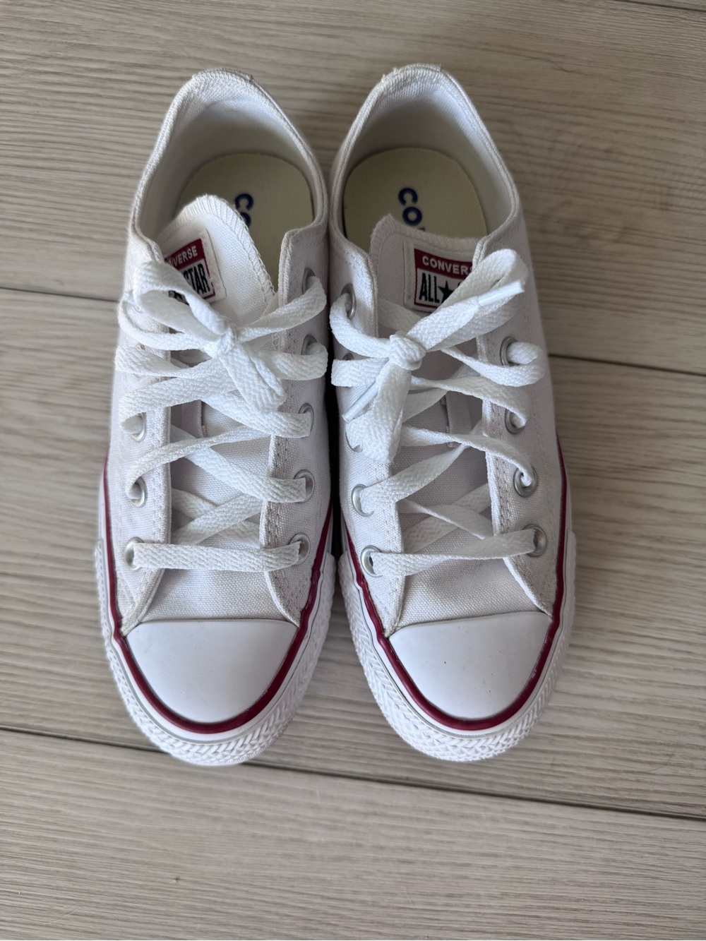 Converse White Low Top Canvas Sneakers sz W5.5